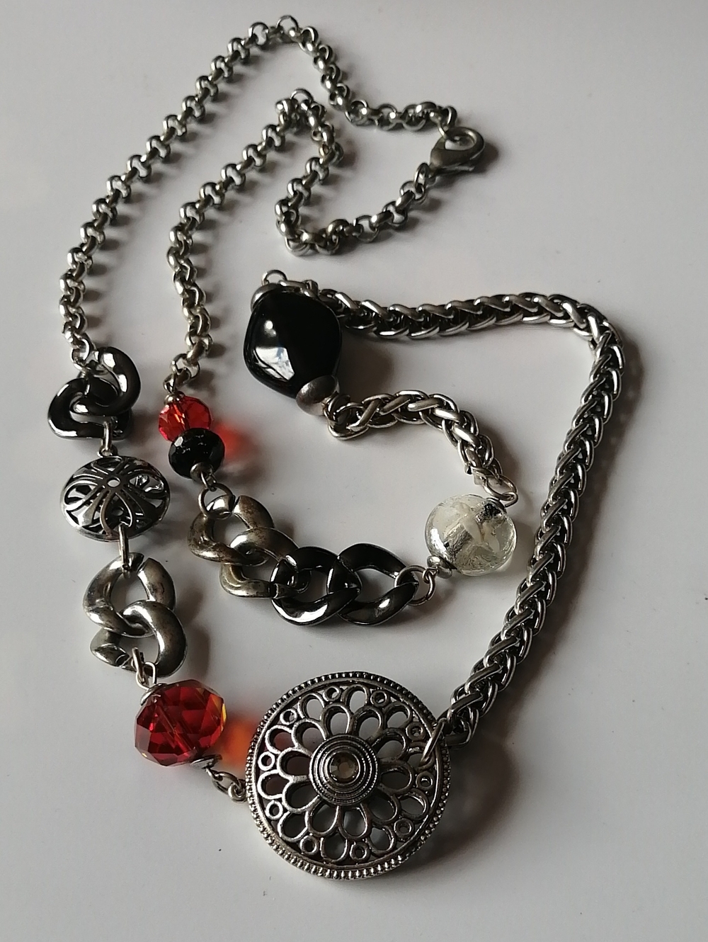 Silvertone Red Black Silvertone Accents on Silvertone Chain Necklace